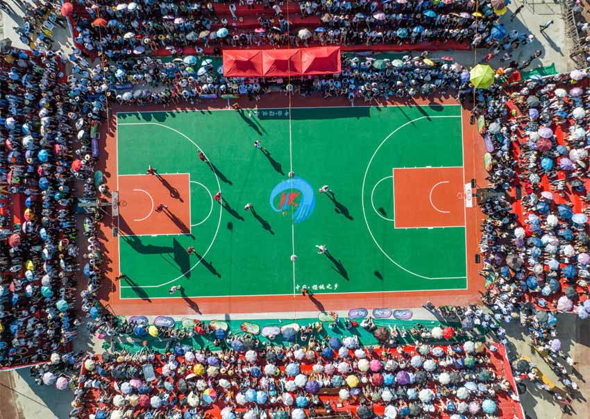 "Vilarejo NBA" ganha popularidade no sudoeste da China
